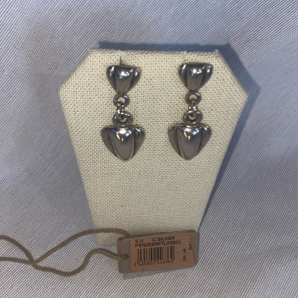 NWT UNO de 50 Mumbasa Silver Plated Earrings